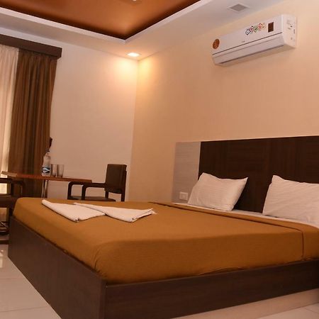 Park Beach Resort Chennai Eksteriør billede