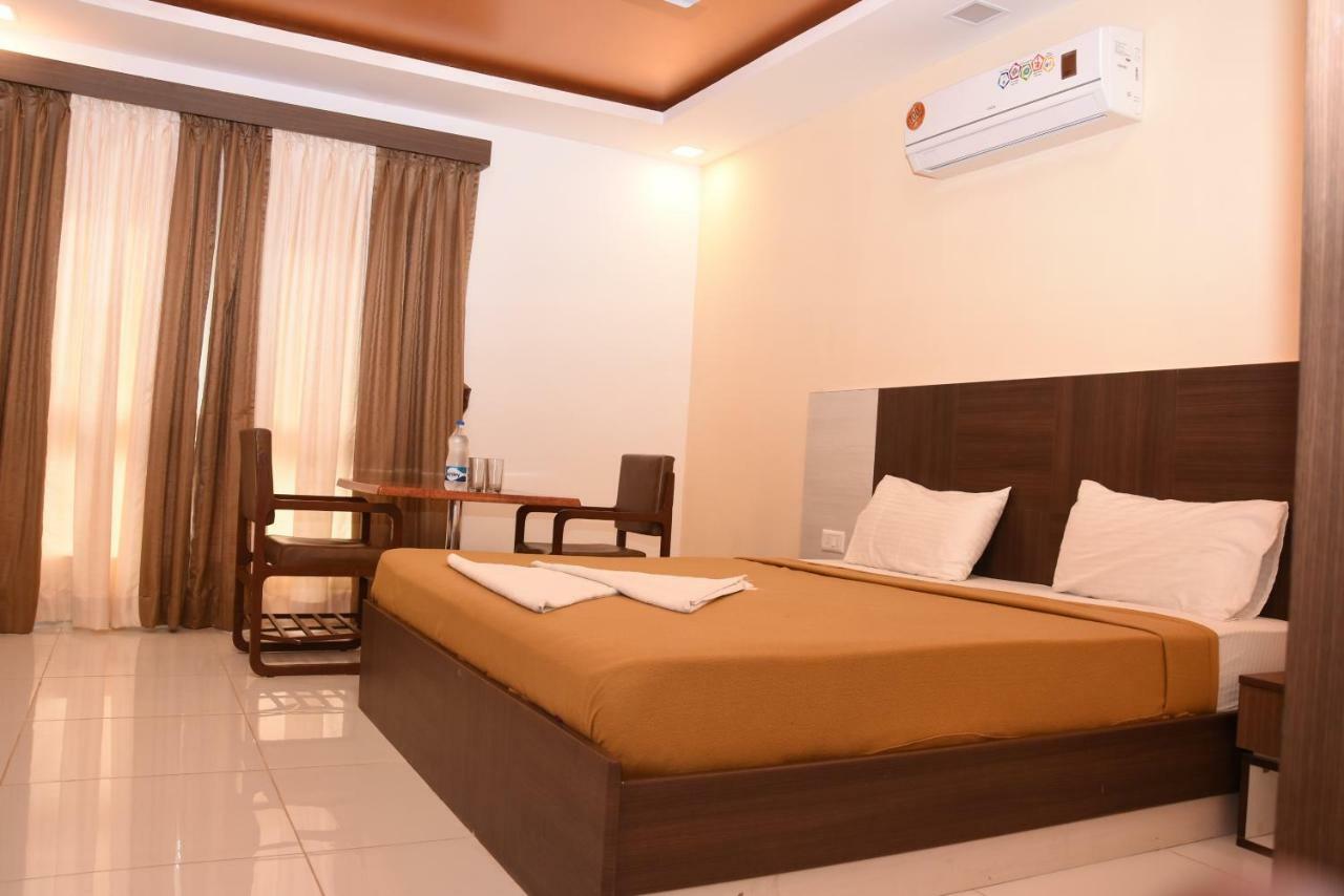 Park Beach Resort Chennai Eksteriør billede