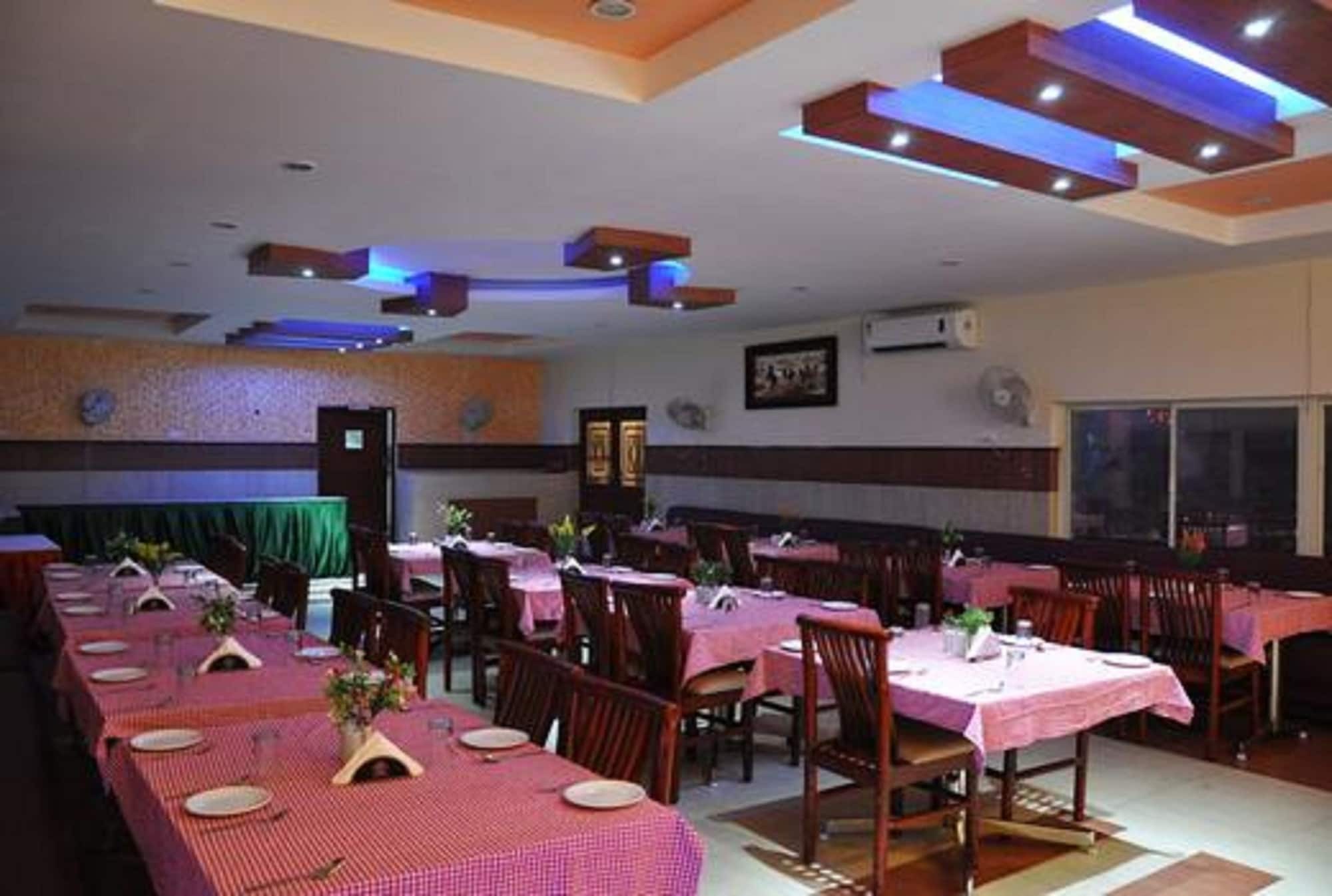 Park Beach Resort Chennai Eksteriør billede